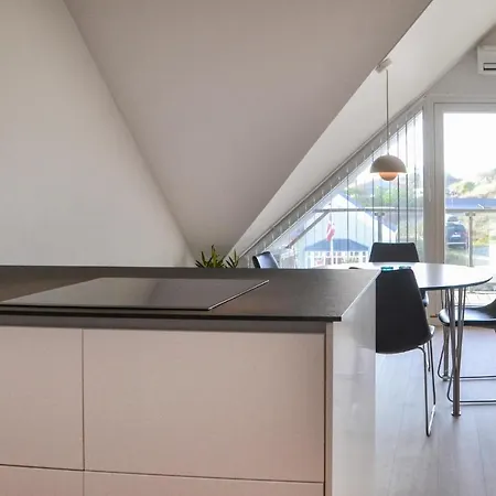 2 Bedroom Lovely Apartment In Vejers Strand *